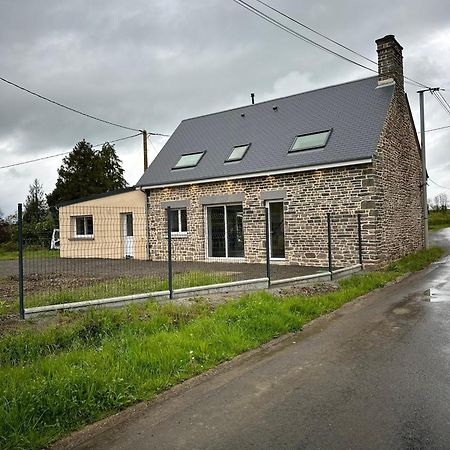 Gite De Monthardrou Le Bény-Bocage Екстериор снимка